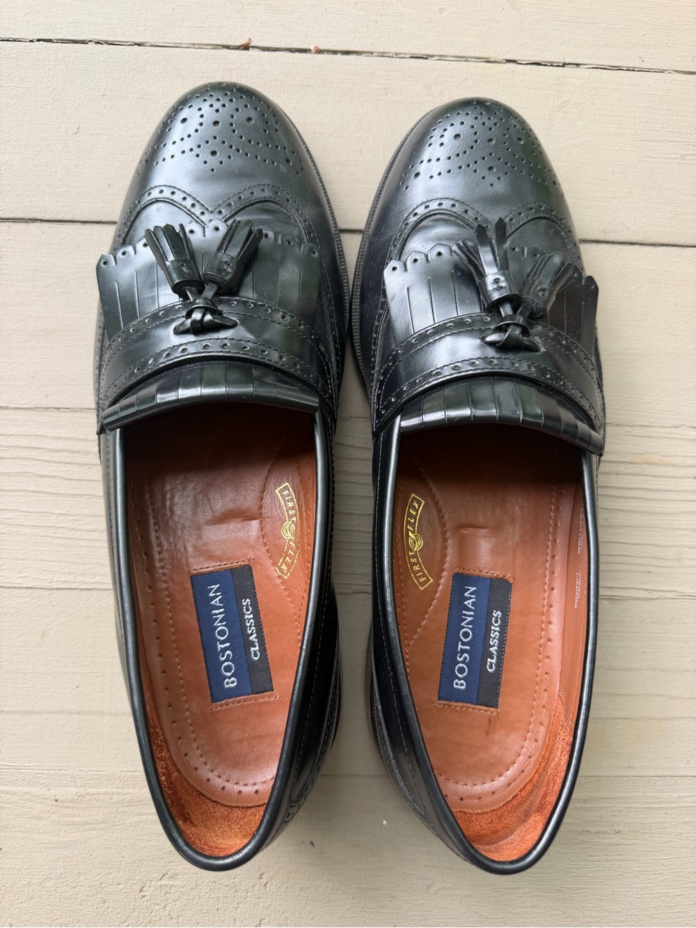 Bostonian Black Leather Tassel Kiltie Loafers